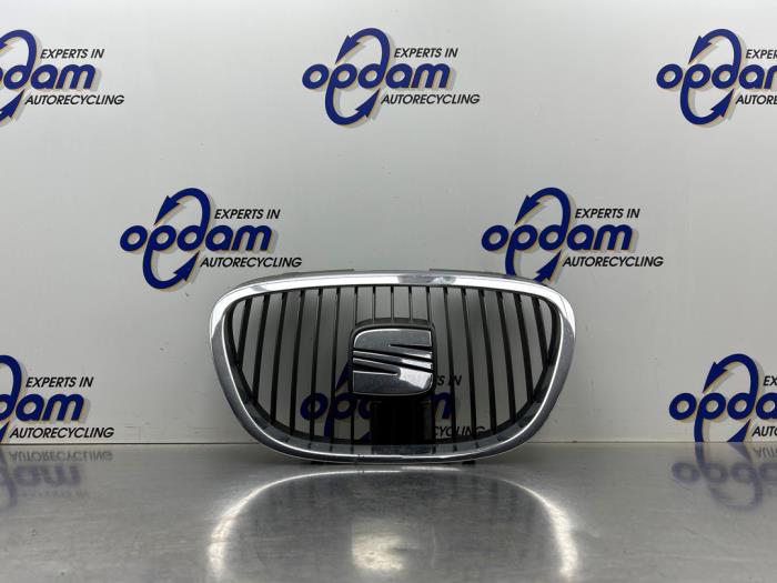 Używane Grill Seat Altea (5P1) 1.6 Cena € 50,00 Procedura marży oferowane przez Gebr Opdam B.V.