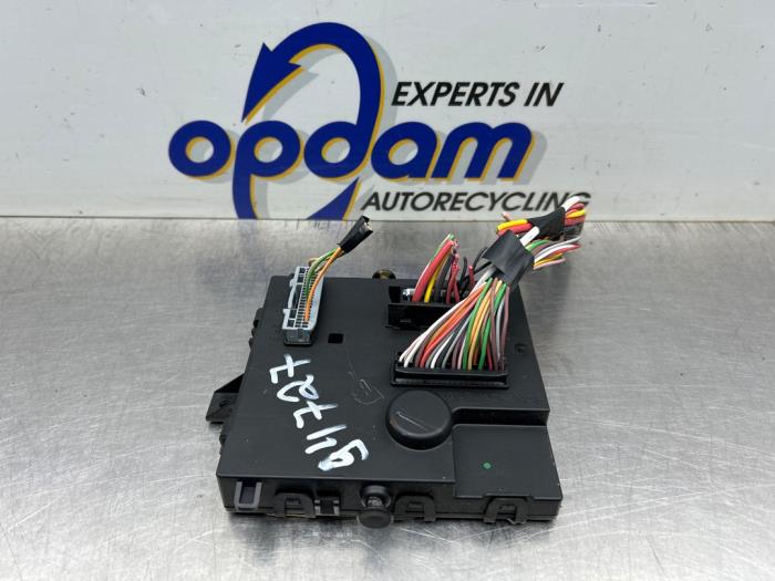 Used Body control computer Renault Twingo II (CN) 1.2 Price € 75,00 Margin scheme offered by Gebr Opdam B.V.