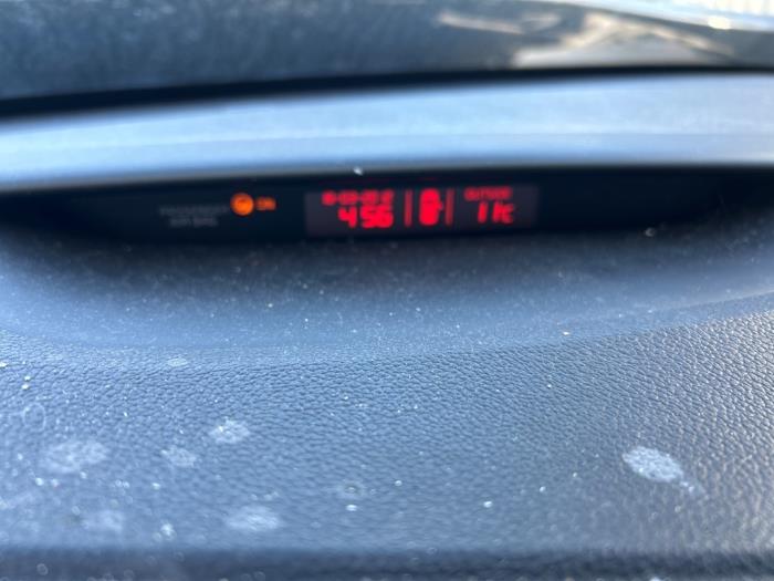 Begagnade Innerdisplay Kia Cee'd (JDB5) 1.6 GDI 16V Pris på förfrågan erbjuds av Gebr Opdam B.V.