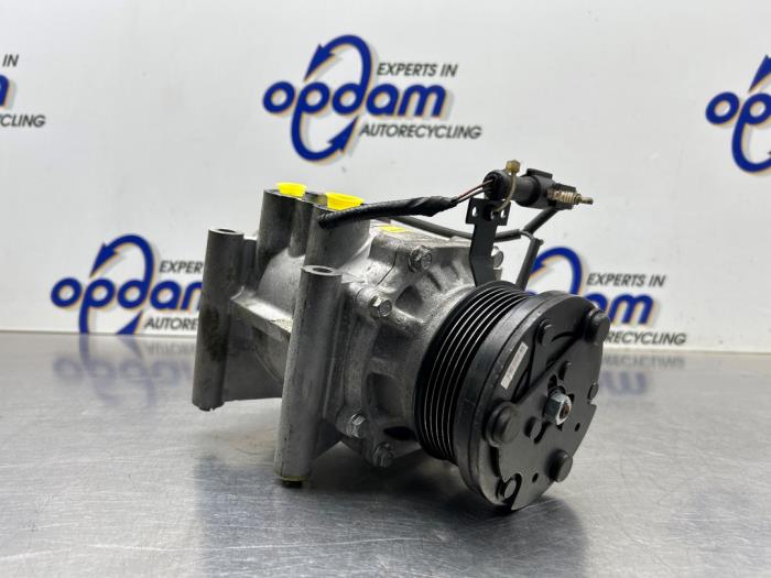 Usagé Compresseur de clim Jaguar X-type 2.5 V6 24V Prix € 125,00 Règlement à la marge proposé par Gebr Opdam B.V.