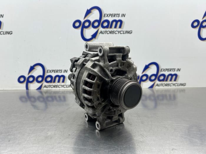 Begagnade Dynamo Volkswagen Polo VI (AW1) 1.0 TSI 12V Pris € 125,00 Marginaltabell erbjuds av Gebr Opdam B.V.