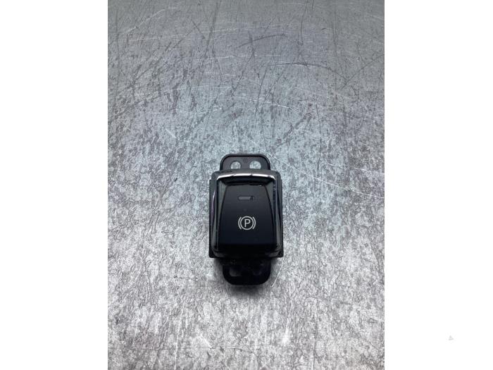 Gebrauchte Handbremse Schalter Nissan Qashqai (J11) 1.2 DIG-T 16V Preis € 30,00 Margenregelung angeboten von Gebr Opdam B.V.
