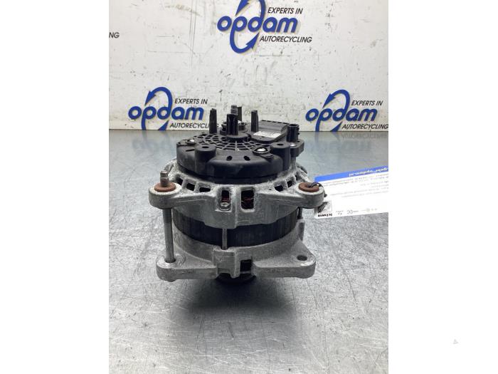 Used Dynamo Nissan Qashqai (J11) 1.2 DIG-T 16V Price € 75,00 Margin scheme offered by Gebr Opdam B.V.