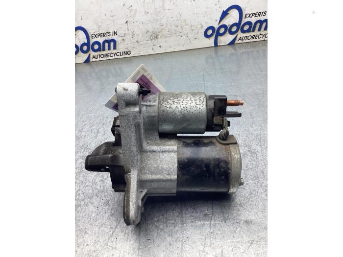 Gebrauchte Anlasser Nissan Qashqai (J11) 1.2 DIG-T 16V Preis € 50,00 Margenregelung angeboten von Gebr Opdam B.V.