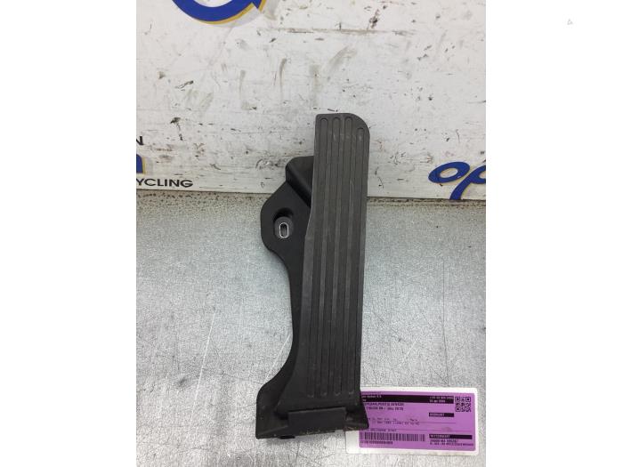 Begagnade Gaspedalsensor Volkswagen Tiguan (5N1/2) 2.0 TSI 16V 4Motion Pris € 25,00 Marginaltabell erbjuds av Gebr Opdam B.V.