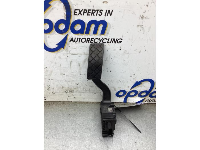 Begagnade Gaspedalsensor Volkswagen Polo VI (AW1) 1.0 TSI 12V Pris € 30,00 Marginaltabell erbjuds av Gebr Opdam B.V.