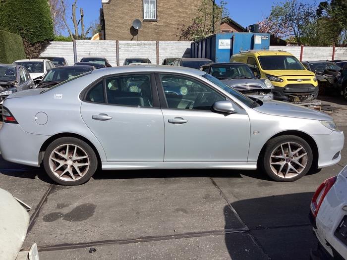 Używane Próg prawy Saab 9-3 II Sport Sedan (YS3F) 1.8t 16V Cena na żądanie oferowane przez Gebr Opdam B.V.