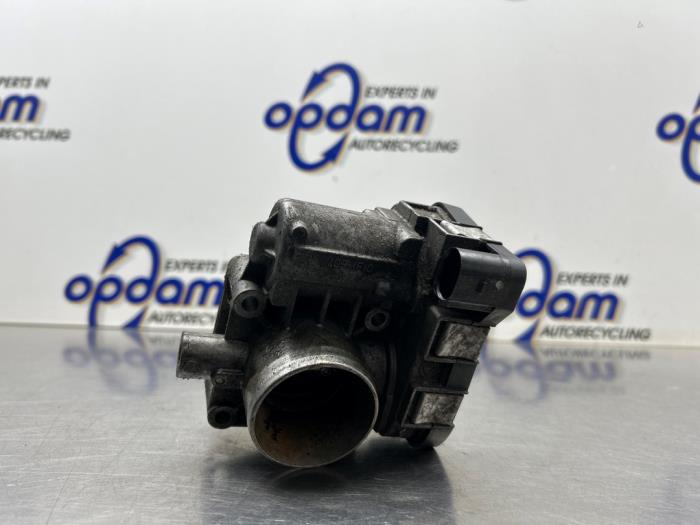 Gebrauchte Drosselklappengehäuse Fiat Grande Punto (199) 1.2 Preis € 40,00 Margenregelung angeboten von Gebr Opdam B.V.