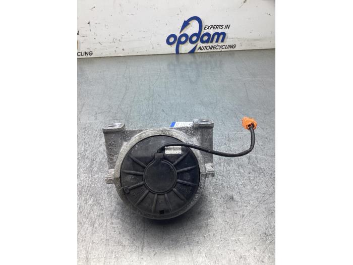 Usagé Support moteur Audi Q5 (8RB) 2.0 TFSI 16V Hybrid Quattro Prix € 35,00 Règlement à la marge proposé par Gebr Opdam B.V.
