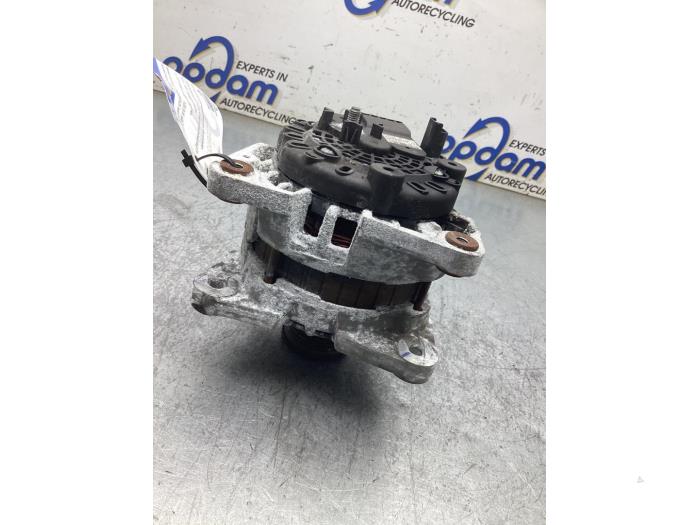 Usagé Dynamo Dacia Sandero II 0.9 TCE 12V Prix € 50,00 Règlement à la marge proposé par Gebr Opdam B.V.