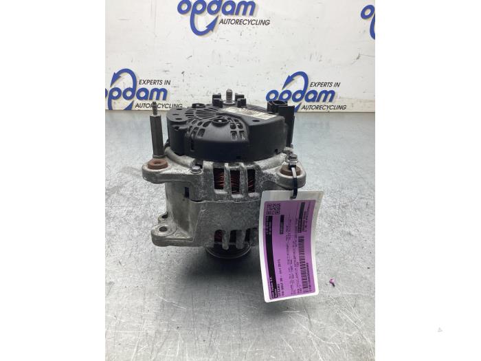 Begagnade Dynamo Volkswagen Golf VI (5K1) 2.0 TSI R 16V 4Motion Pris € 50,00 Marginaltabell erbjuds av Gebr Opdam B.V.