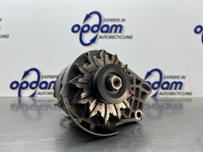 Gebrauchte Dynamo Fiat Seicento (187) 0.9 SPI Preis € 50,00 Margenregelung angeboten von Gebr Opdam B.V.