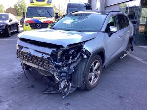 Getriebe van een Toyota RAV4 (A5) 2.5 Hybrid 16V AWD 2022
