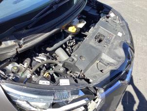Engine from a Renault Scénic IV (RFAJ) 1.2 TCE 130 16V 2017