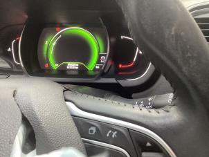 Engine from a Renault Scénic IV (RFAJ) 1.2 TCE 130 16V 2017