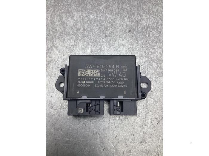Begagnade PDC-modul Volkswagen Golf VIII (CD1) 1.4 GTE 16V Pris € 75,00 Marginaltabell erbjuds av Gebr Opdam B.V.