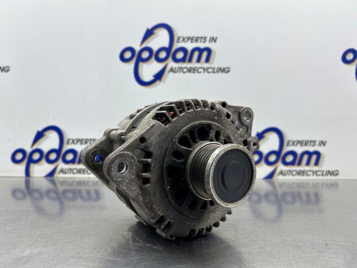 Gebrauchte Dynamo Nissan X-Trail (T30) 2.0 16V 4x2 Preis € 75,00 Margenregelung angeboten von Gebr Opdam B.V.