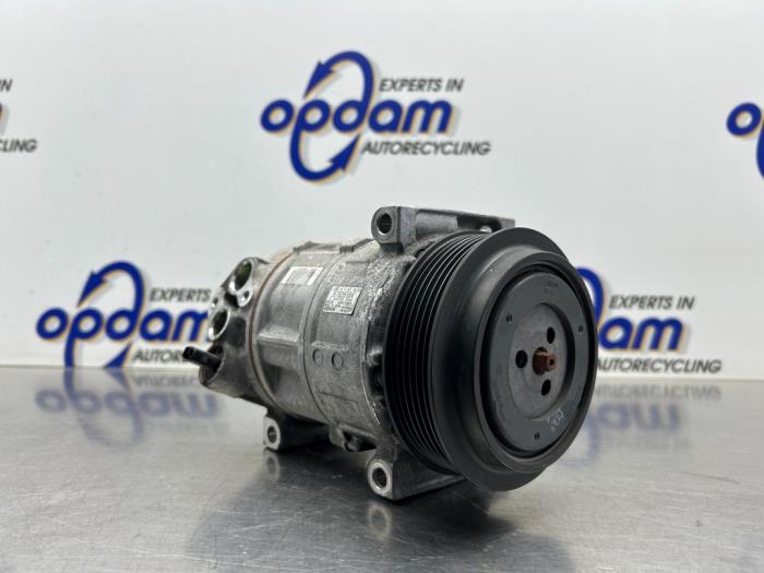 Usagé Pompe clim Fiat Punto III (199) 0.9 TwinAir Turbo 100 Prix € 90,00 Règlement à la marge proposé par Gebr Opdam B.V.