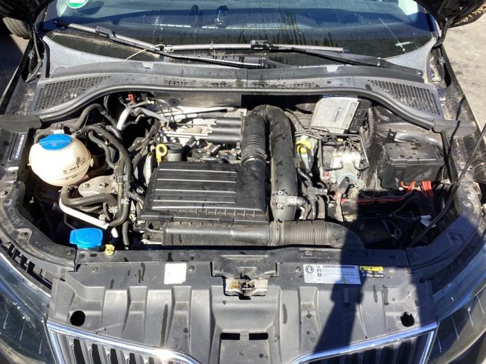 Gebrauchte Luftfiltergehäuse Skoda Fabia III (NJ3) 1.2 TSI 16V Preis auf Anfrage angeboten von Gebr Opdam B.V.