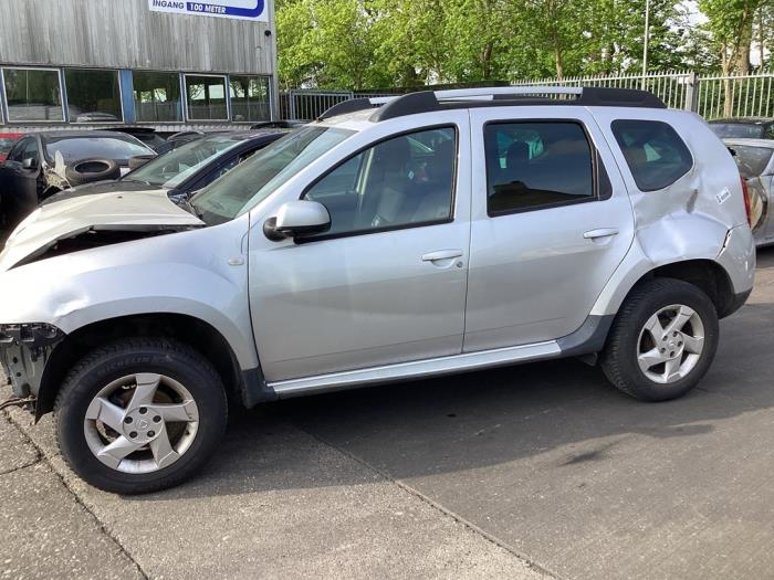 Używane Obrecz Dacia Duster (HS) 1.6 16V Cena € 100,00 Procedura marży oferowane przez Gebr Opdam B.V.