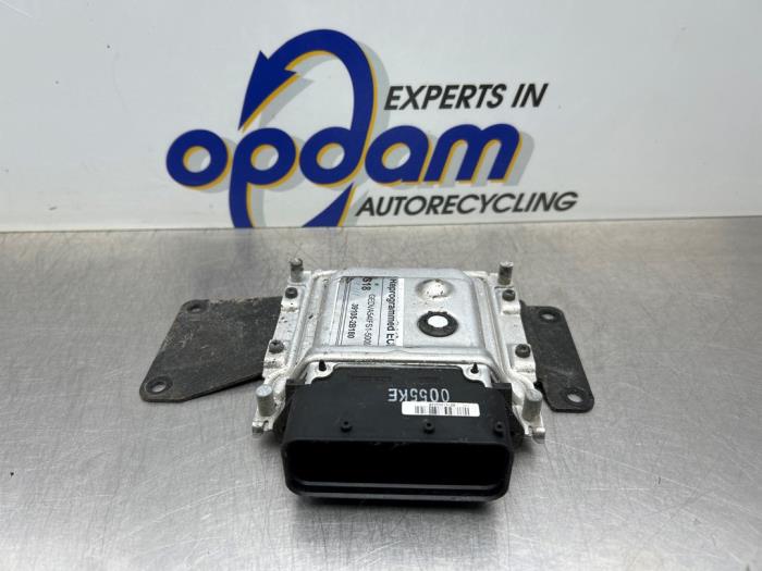 Used Engine management computer Kia Cee'd Sporty Wagon (EDF) 1.4 16V Price € 100,00 Margin scheme offered by Gebr Opdam B.V.