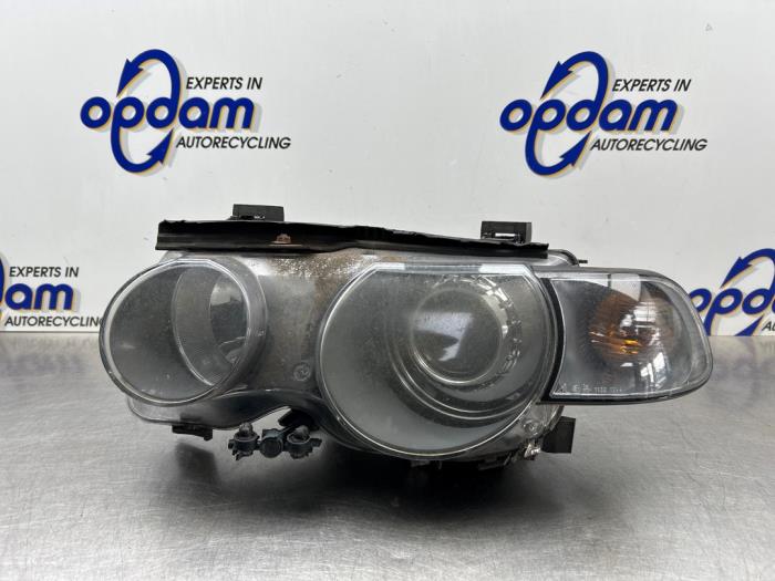 Używane Reflektor lewy BMW 3 serie Compact (E46/5) 318td 16V Cena € 250,00 Procedura marży oferowane przez Gebr Opdam B.V.