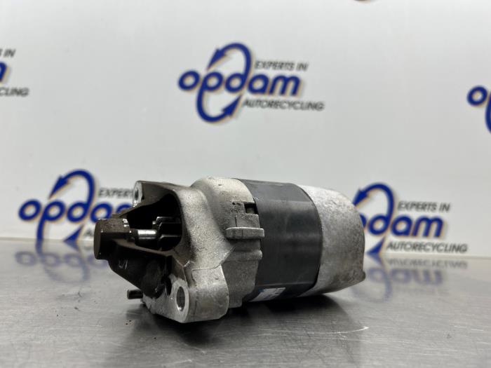 Used Starter Renault Clio III (BR/CR) 1.2 16V TCe 100 Price € 35,00 Margin scheme offered by Gebr Opdam B.V.