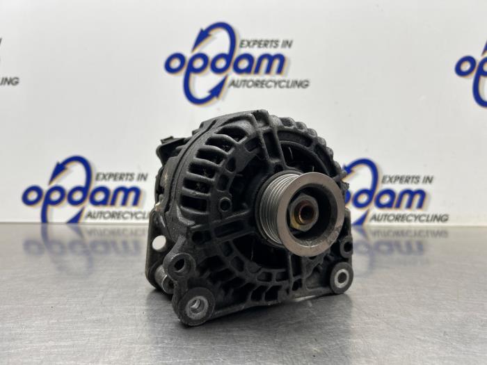 Gebrauchte Dynamo Volkswagen Golf V (1K1) 1.6 FSI 16V Preis € 60,00 Margenregelung angeboten von Gebr Opdam B.V.