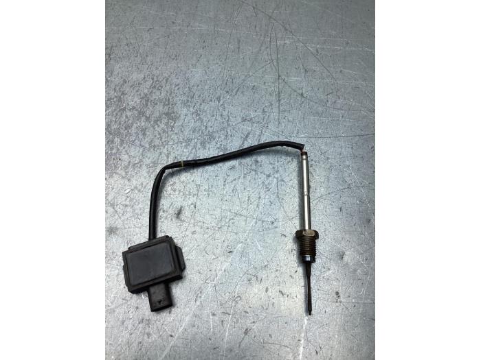 Gebrauchte Auspuff Temperatursensor Mercedes A (177.0) 2.0 A-220 Turbo 16V Preis € 40,00 Margenregelung angeboten von Gebr Opdam B.V.