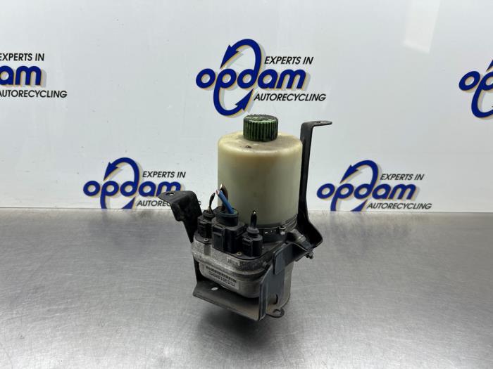 Usagé Pompe de direction Volkswagen Polo V (6R) 1.2 12V BlueMotion Technology Prix € 125,00 Règlement à la marge proposé par Gebr Opdam B.V.