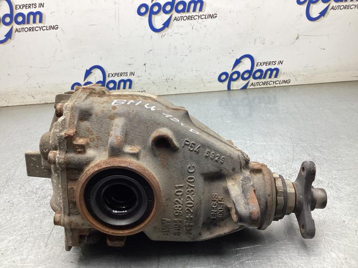 Gebrauchte Differential hinten BMW 1 serie (F20) 120d xDrive TwinPower Turbo 2.0 16V Preis € 850,00 Margenregelung angeboten von Gebr Opdam B.V.