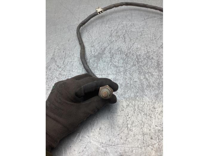 Lambda probe from a Mercedes-Benz GLC (X253) 2.2 220d 16V BlueTEC 4-Matic 2017