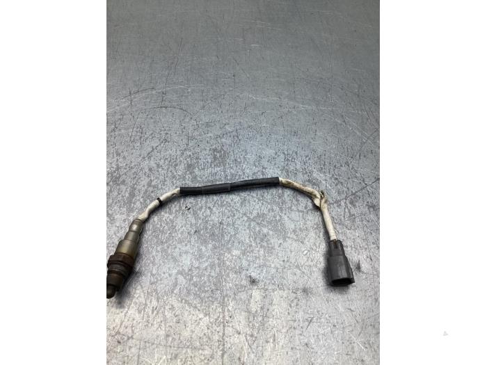 Usagé Sonde lambda Toyota Aygo (B40) 1.0 12V VVT-i Prix € 25,00 Règlement à la marge proposé par Gebr Opdam B.V.