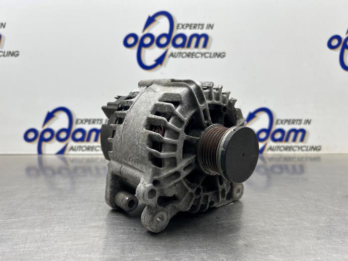 Begagnade Dynamo Skoda Octavia Combi (1Z5) 1.4 TSI 16V Pris € 100,00 Marginaltabell erbjuds av Gebr Opdam B.V.