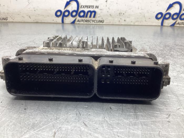 Used Engine management computer Mercedes Sprinter 3,5t (906.63) 314 CDI 16V Price € 225,00 Margin scheme offered by Gebr Opdam B.V.