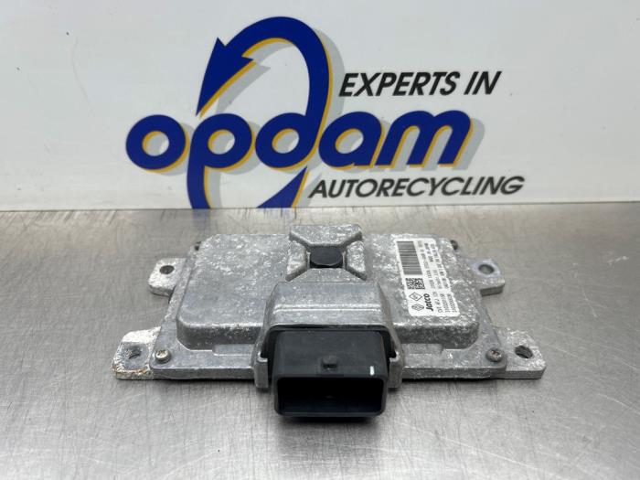Used Automatic gearbox computer Renault Scénic III (JZ) 2.0 16V CVT Price € 150,00 Margin scheme offered by Gebr Opdam B.V.