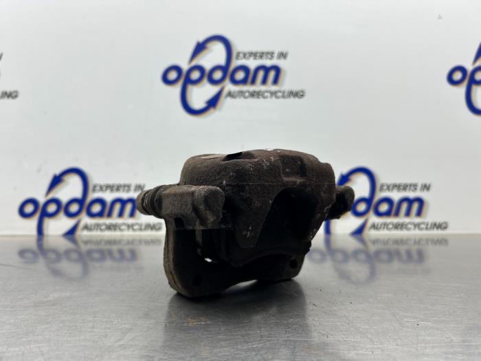 Gebrauchte Bremszange links hinten Citroen DS3 (SA) 1.6 e-HDi Preis € 50,00 Margenregelung angeboten von Gebr Opdam B.V.
