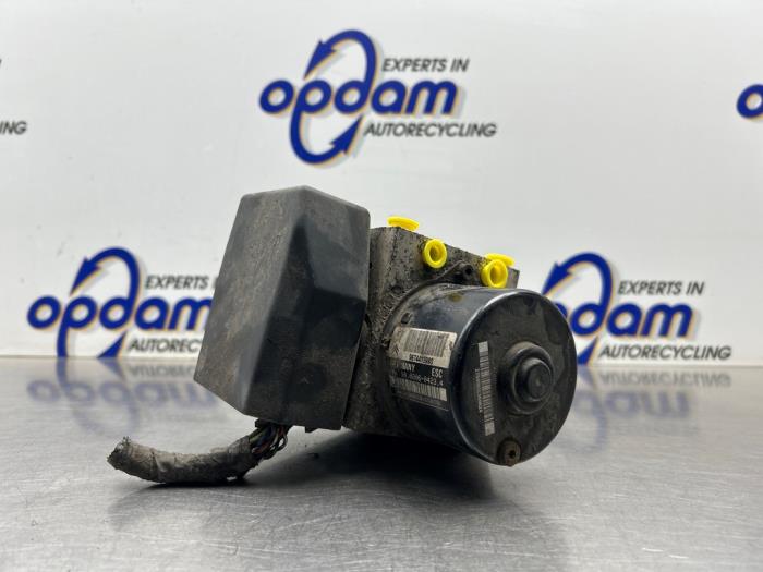 Gebrauchte ABS Pumpe Citroen DS3 (SA) 1.6 e-HDi Preis € 150,00 Margenregelung angeboten von Gebr Opdam B.V.