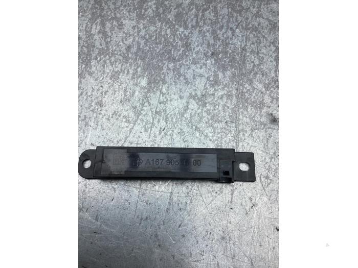Używane Keyless Entry-Antena Mercedes A (177.0) 1.3 A-250 e Turbo 16V Cena € 10,00 Procedura marży oferowane przez Gebr Opdam B.V.