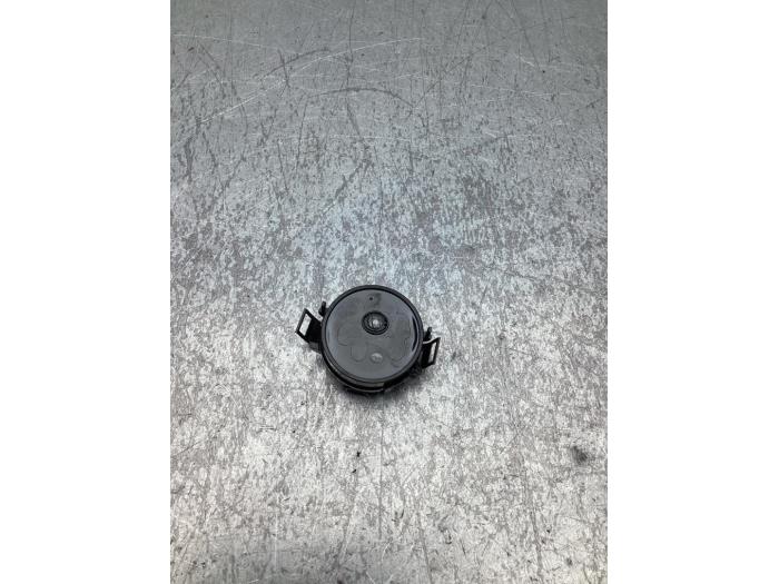 Begagnade Regnsensor Renault Megane IV Estate (RFBK) 1.3 TCE 140 16V Pris € 30,00 Marginaltabell erbjuds av Gebr Opdam B.V.
