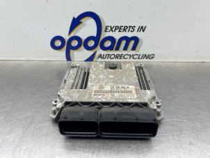 Engine management computer from a Volkswagen Golf V (1K1) 1.6 FSI 16V 2004