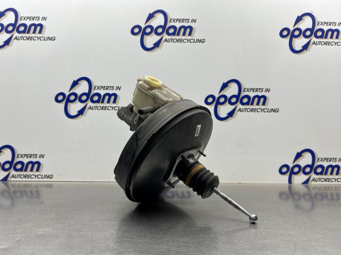 Usagé Servo frein Volkswagen Golf V (1K1) 1.6 Prix € 125,00 Règlement à la marge proposé par Gebr Opdam B.V.