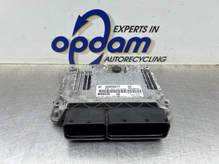 Used Engine management computer Opel Antara (LA6) 2.0 CDTI 16V 4x4 Price € 125,00 Margin scheme offered by Gebr Opdam B.V.