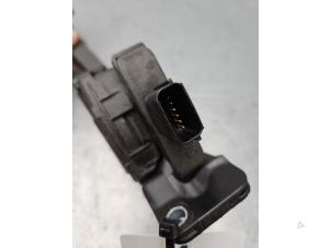 Gaspedalsensor från en Ford C-Max (DXA) 2.0 16V Energi 2015