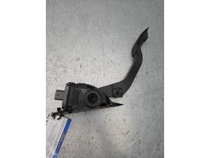 Gaspedalsensor från en Ford C-Max (DXA) 2.0 16V Energi 2015