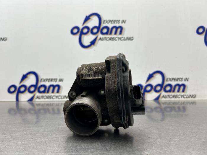 Usagé Boitier papillon Ford Fiesta 5 (JD/JH) 1.25 16V Prix € 50,00 Règlement à la marge proposé par Gebr Opdam B.V.