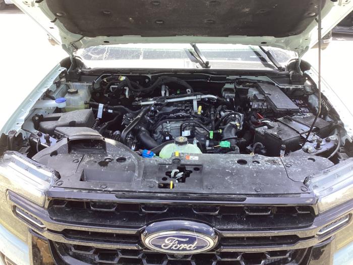 Used Engine Ford Ranger 2.3 EcoBoost 16V PHEV 4x4 Price on request offered by Gebr Opdam B.V.