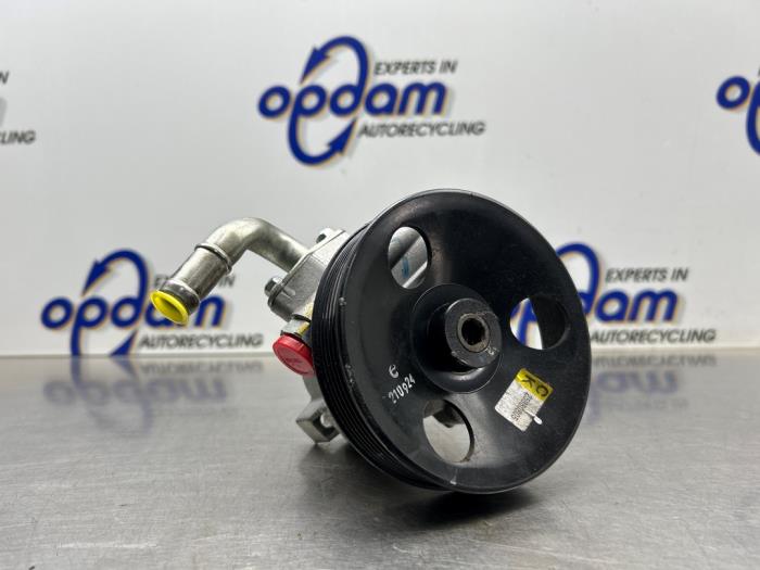 Usagé Pompe de direction Opel Antara (LA6) 2.0 CDTI 16V 4x4 Prix € 60,00 Règlement à la marge proposé par Gebr Opdam B.V.