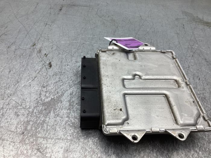 Engine management computer from a Fiat 500 (312) 0.9 TwinAir 85 2011