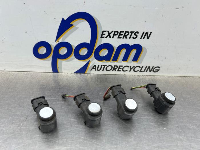 Usados Sensor PDC Seat Leon (1P1) 1.4 TSI 16V Precio € 80,00 Norma de margen ofrecido por Gebr Opdam B.V.